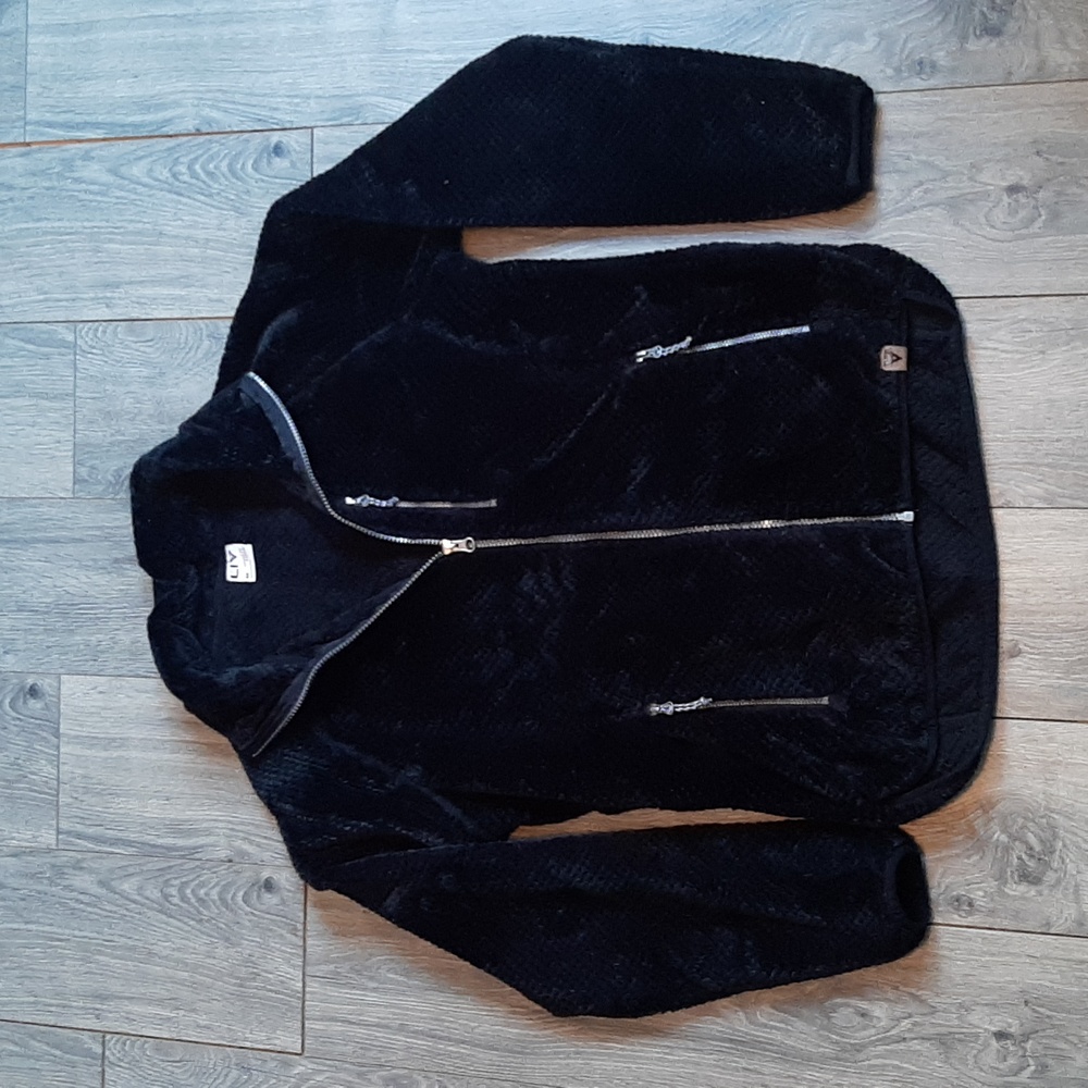 LIV life integrity earth black tile fleece jacket size medium in women's